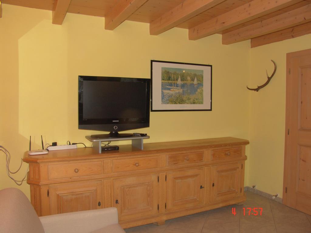 Casa Martina Apartment ลีวินโญ ห้อง รูปภาพ